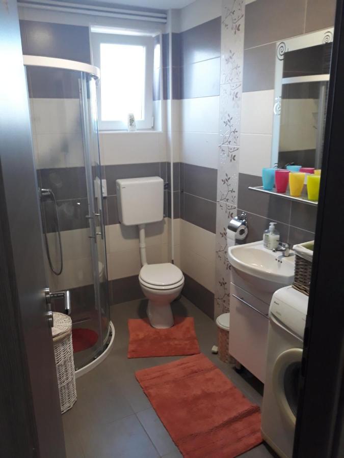 Tri Srece Apartment Ogulin Bagian luar foto
