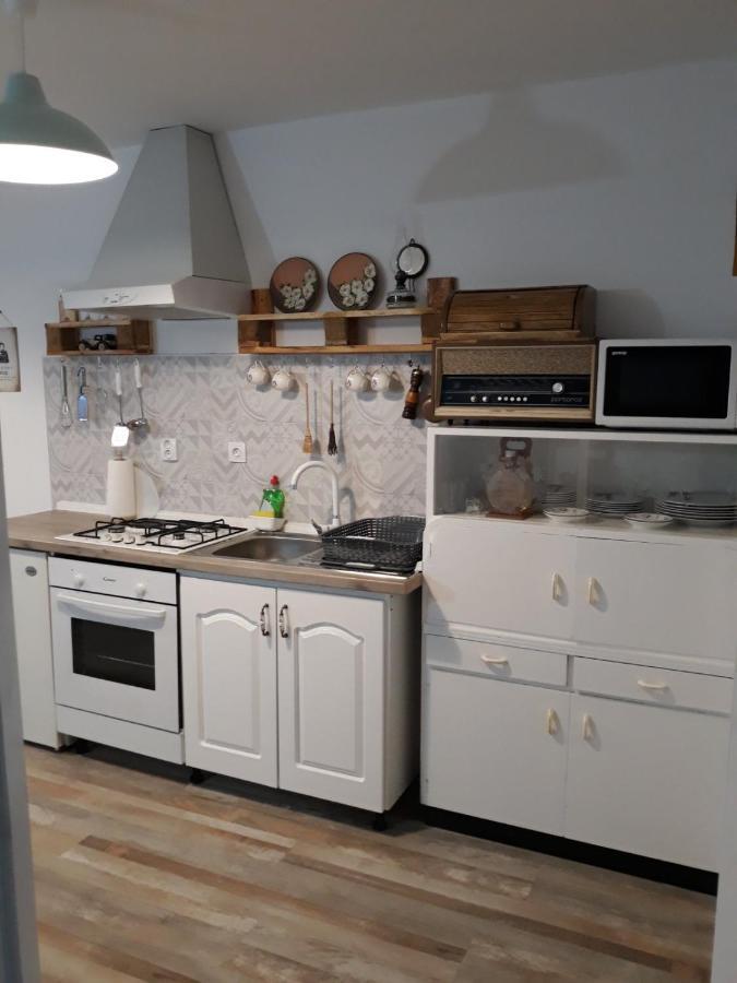 Tri Srece Apartment Ogulin Bagian luar foto
